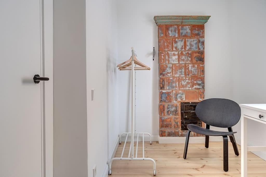 Spacious 2-Bedroom Flat In Old Town By Urban Rent VNO Buitenkant foto